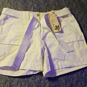 Madison white belted shorts size 6 NWT